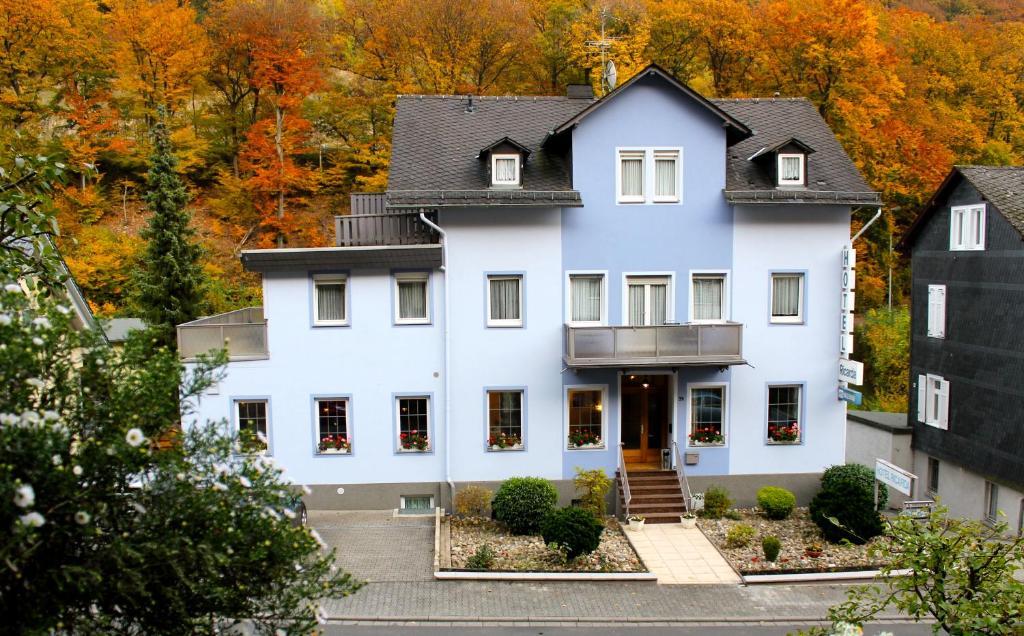 Hotel Ricarda Schlangenbad Exterior foto